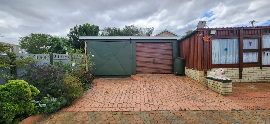 3 Bedroom Property for Sale in Dana Bay Western Cape